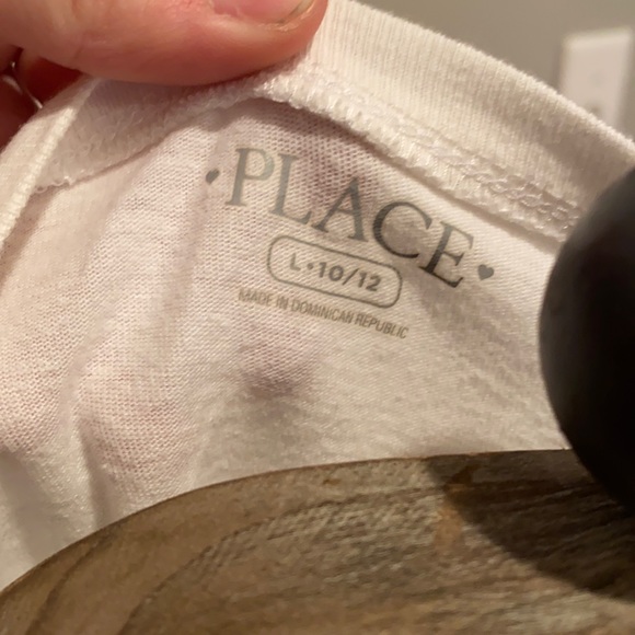 Children’s Place Girl’s Short and Long-sleeve Shirts - Picture 5 of 8